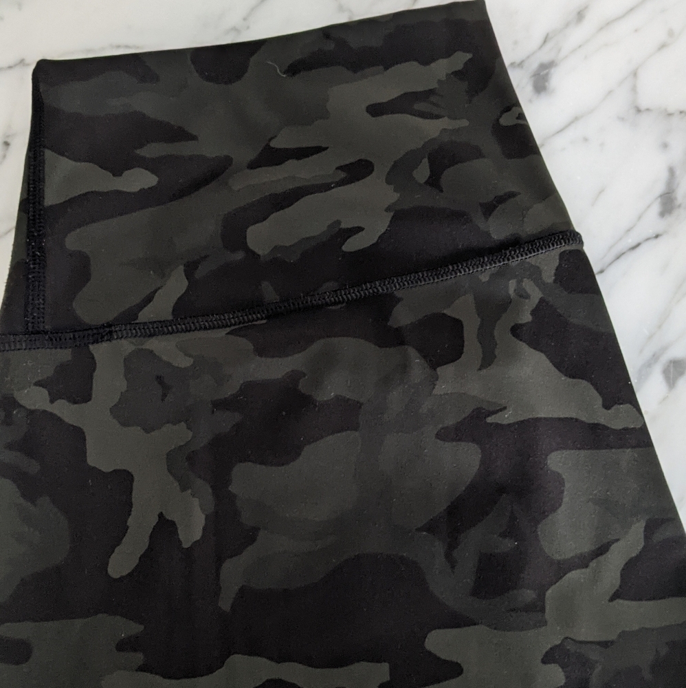 Lululemon Workout Pants - image 2